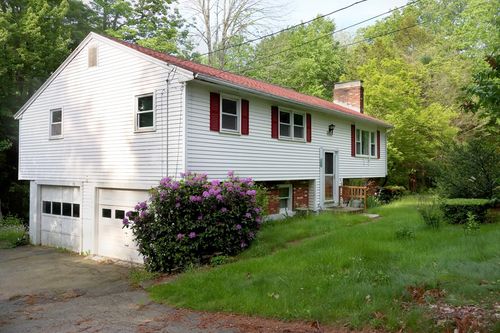 2 Laurel Ln, Spencer, MA, 01562-1506 | Card Image