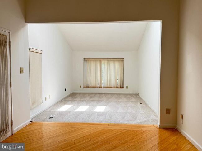 7820 Whiterim Ter, Townhouse with 3 bedrooms, 4 bathrooms and null parking in POTOMAC MD | Image 11