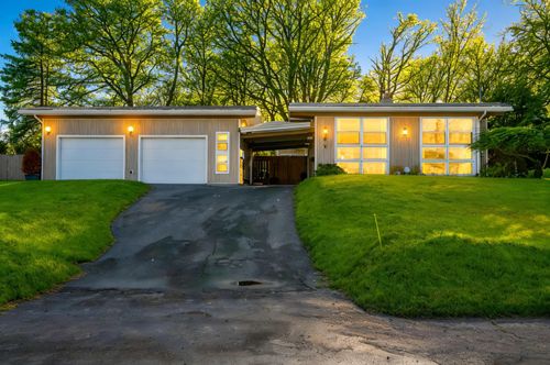 6 Lavinia St, Kentville, NS, B4N1V7 | Card Image