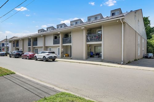 104-105 Asa St, Kemptville, ON, K0G1J0 | Card Image