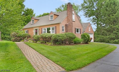 30 Hughes Ln, Watchung, NJ, 07069-5925 | Card Image
