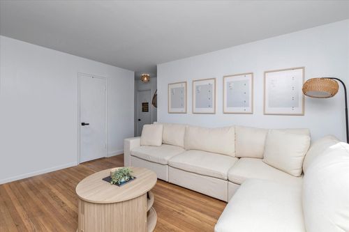 437-227 88th Ave, Queens Village, NY, 11427-2600 | Card Image