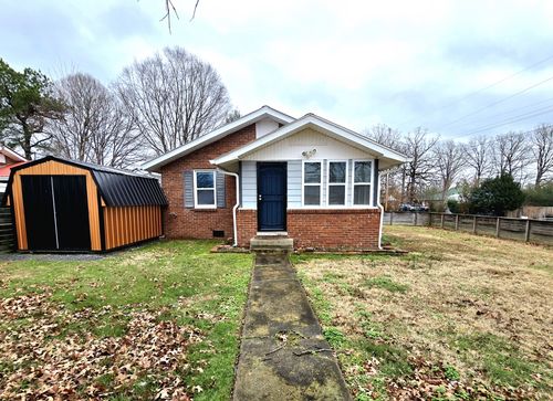 202 Parkway W, Dickson, TN, 37055-3119 | Card Image