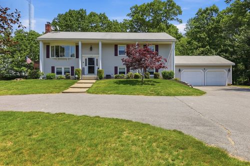 5 Dix Rd, Ipswich, MA, 01938-1162 | Card Image