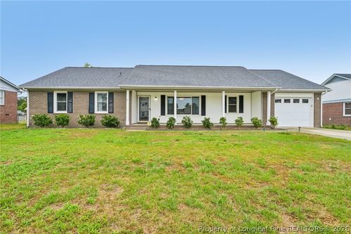 7715 All Saints Dr, Fayetteville, NC, 28314-6354 | Card Image