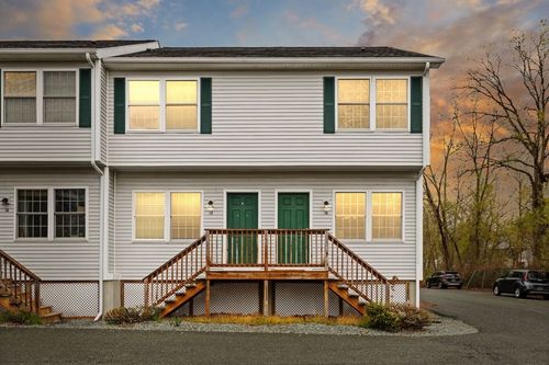 16-13 Dexter St, North Attleboro, MA, 02760-1730 | Card Image
