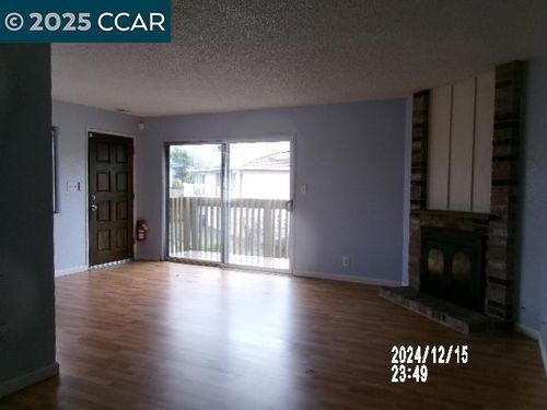 d-2571 El Portal Dr, San Pablo, CA, 94806 | Card Image