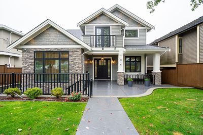 816 Edinburgh St, House other with 8 bedrooms, 6 bathrooms and 6 parking in New Westminster BC | Image 1