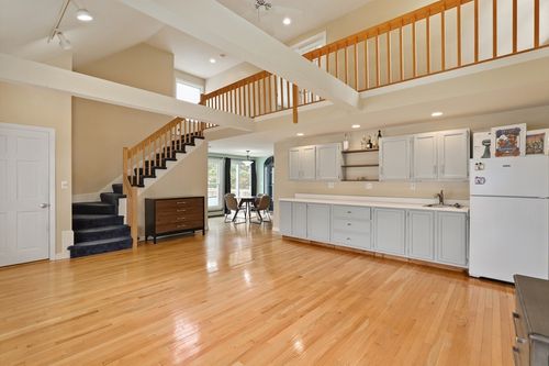 27 Pollard Dr, Millis, MA, 02054-1225 | Card Image