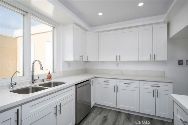15 - 3500 W Manchester Blvd, Townhouse with 3 bedrooms, 2 bathrooms and 2 parking in Inglewood CA | Image 9