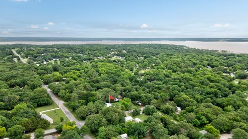 97 Oak Trail Dr, Gordonville, TX, 76245-3384 | Card Image