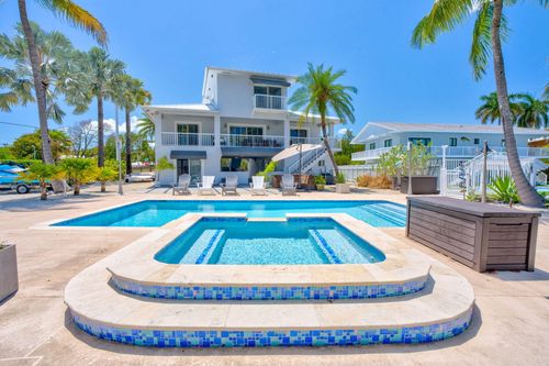 437 Laguna Ave, Key Largo, FL, 33037-4340 | Card Image