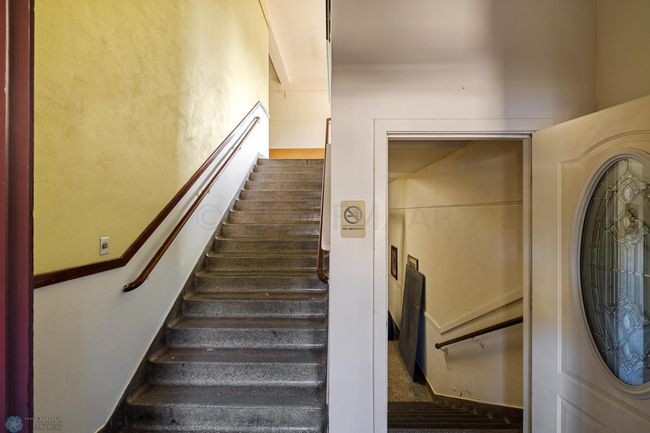 Entryway | Image 6