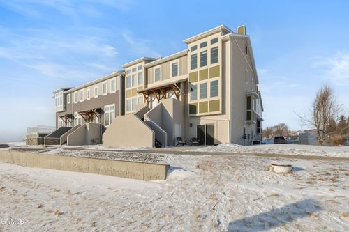 3208 Jericho Rd, Bismarck, ND, 58503-0700 | Card Image