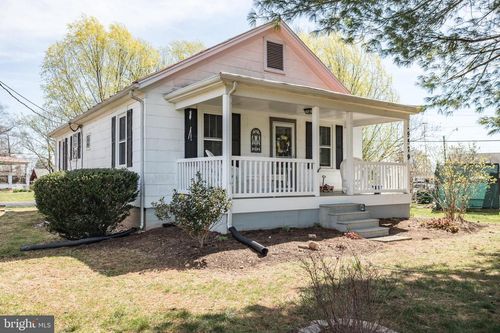 9579 Bastable Mill Rd, CATLETT, VA, 20119-2106 | Card Image