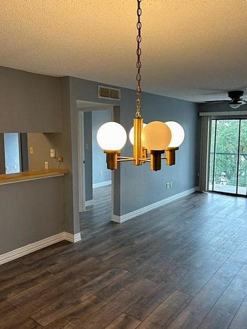 apt-311-2818 S Bartell Dr, Houston, TX, 77054-1462 | Card Image