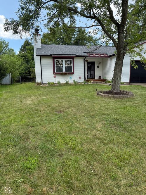 3489 Valley Lake Dr, Indianapolis, IN, 46227-8186 | Card Image