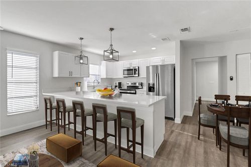 779 108th Ave, Naples, FL, 34108-1871 | Card Image