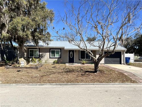 4040 S Edgewater Cir, Labelle, FL, 33935 | Card Image