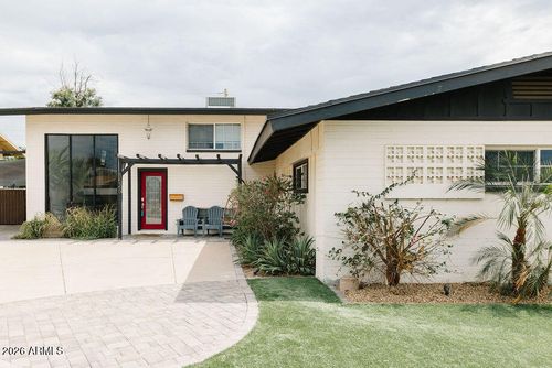 8525 E Pecos Ln, Scottsdale, AZ, 85250-6735 | Card Image