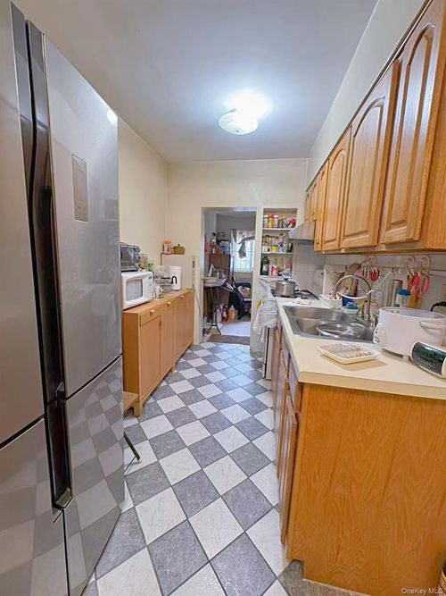 132-51 Avery Ave, Flushing, NY, 11355-4901 | Card Image