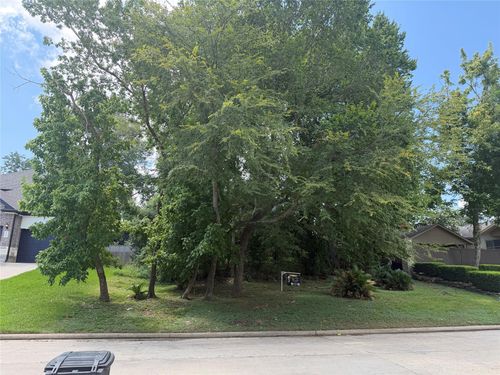 4013 Windswept Dr, Montgomery, TX, 77356-8504 | Card Image