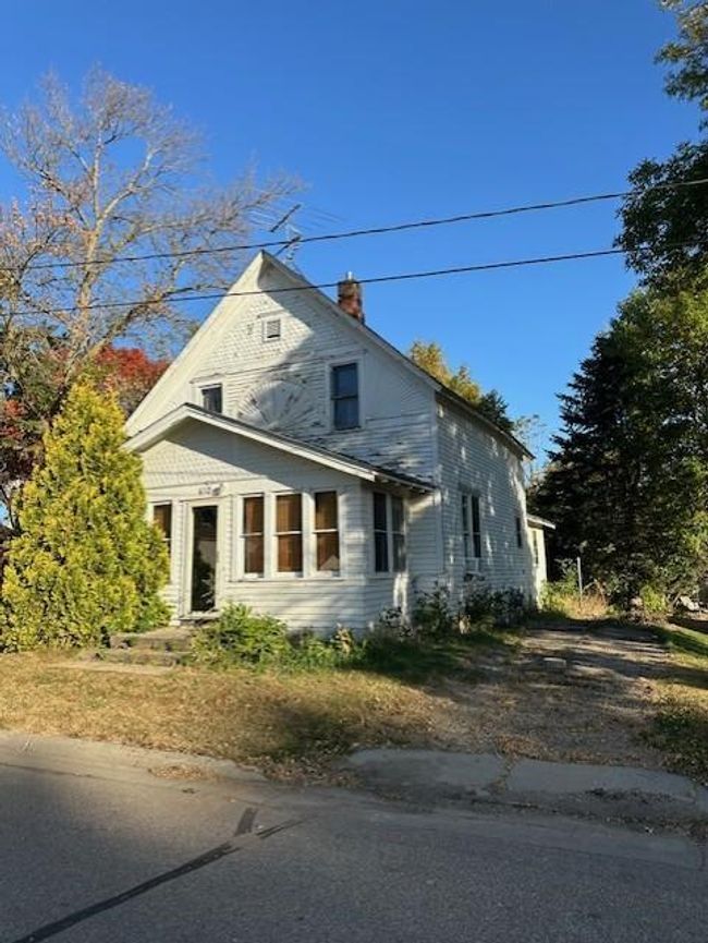 410 Park St E, House other with 3 bedrooms, 2 bathrooms and null parking in New Germany MN | Image 12