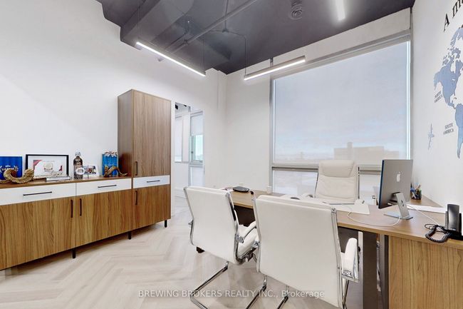 404-406 - 1275 Finch Ave W, Home with 0 bedrooms, 0 bathrooms and 3 parking in North York ON | Image 22