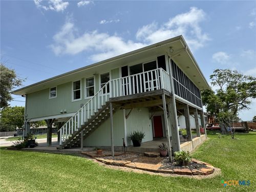 317 E Bayshore Dr, Palacios, TX, 77465-9241 | Card Image