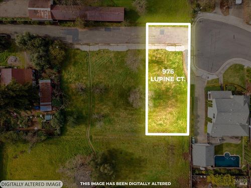 976 Lupine Ct, Healdsburg, CA, 95448-3469 | Card Image