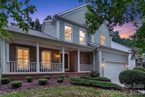 5726 Swanston Dr, Charlotte, NC, 28269-9142 | Card Image