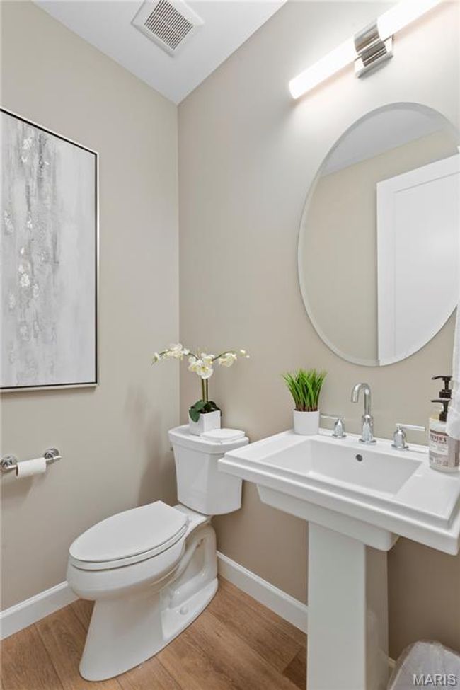 Photo representation of similar home. Some features shown may be optional. | Image 14