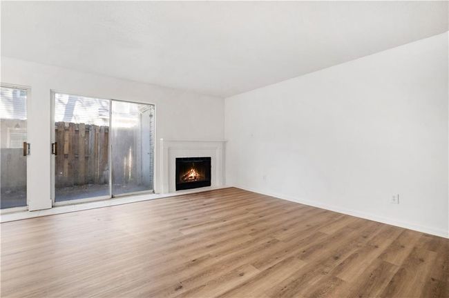 APT-84 - 6701 Dickens Ferry Rd, Condo with 3 bedrooms, 3 bathrooms and 1 parking in Mobile AL | Image 7
