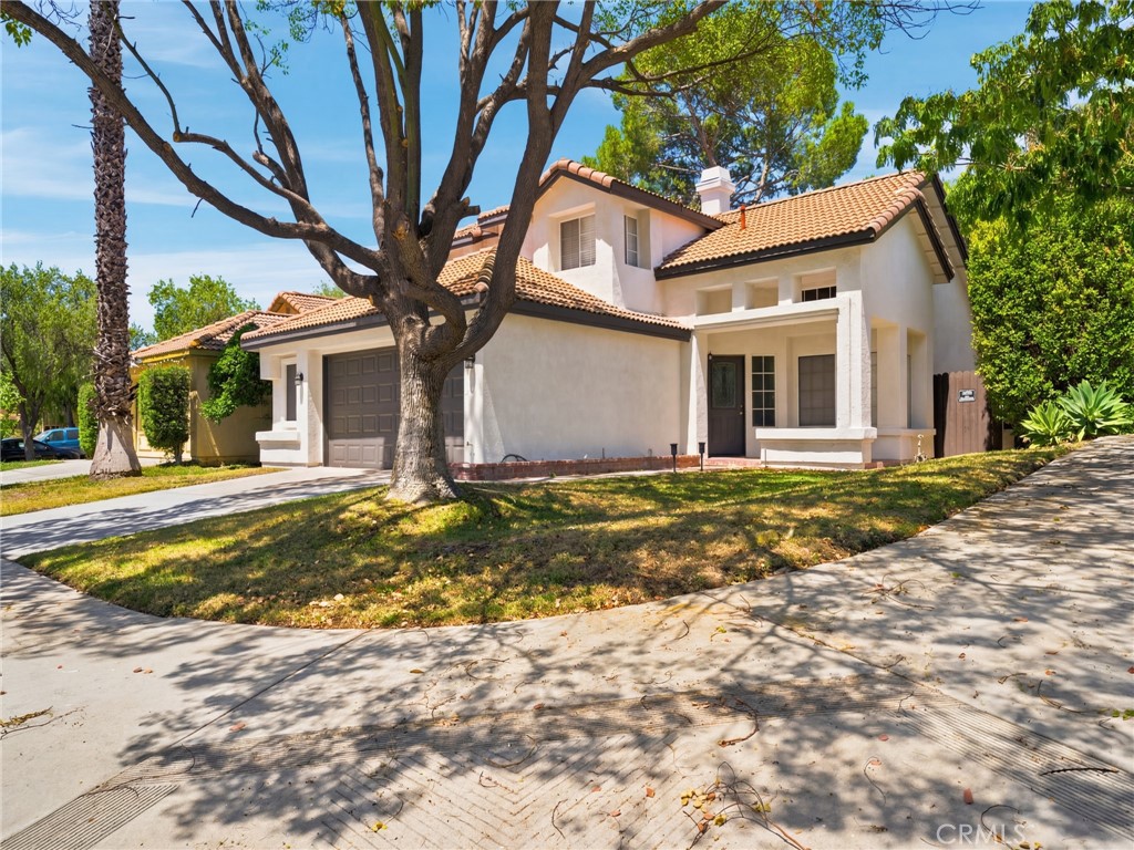 Residential in Corona 4