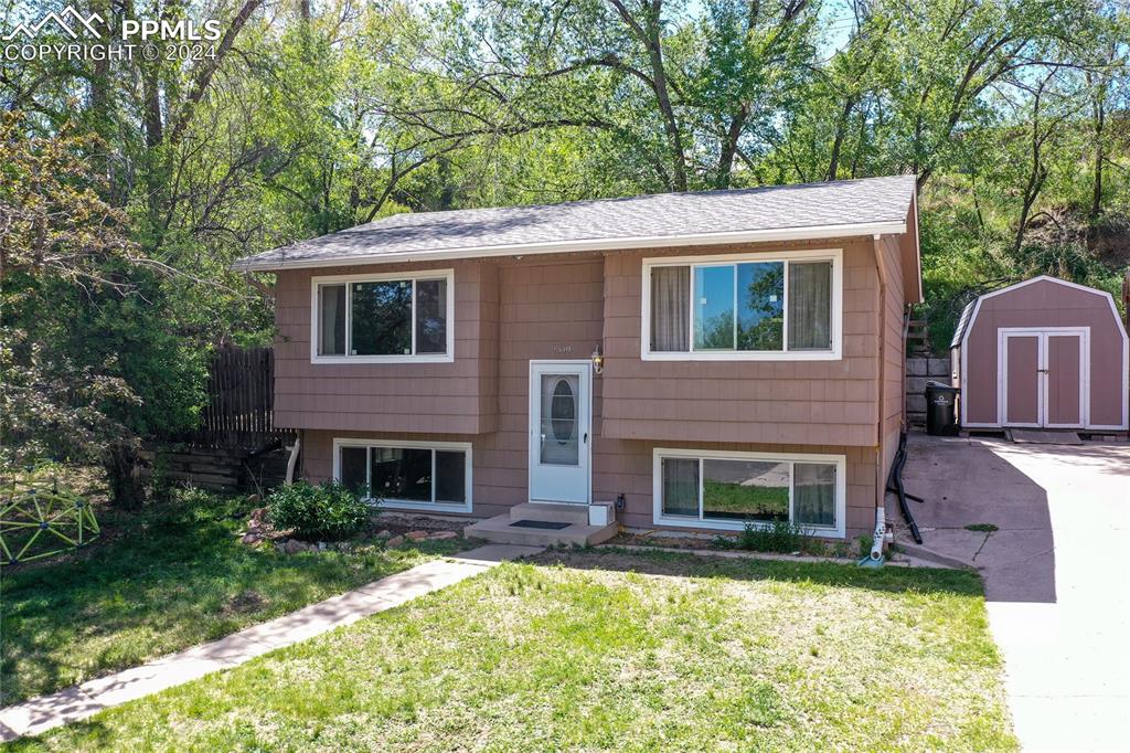 Royalty Ct, Colorado Springs, CO 80904