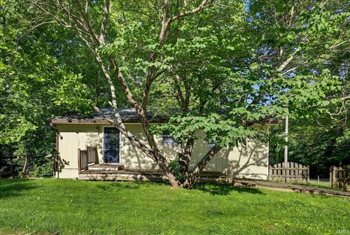 8899 E Southshore Dr, Unionville, IN, 47468-9791 | Card Image