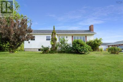 6580 Highway 215, House other with 2 bedrooms, 1 bathrooms and null parking in Cheverie NS | Image 2