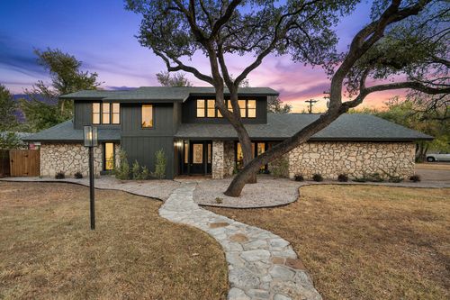 9112 Balcones Club Dr, Austin, TX, 78750-2768 | Card Image