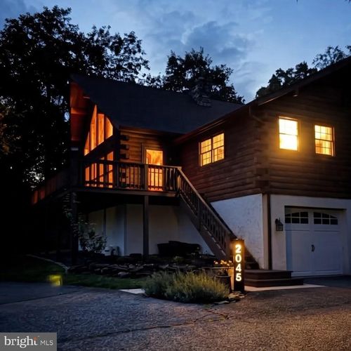 2045 Telegraph Rd, HONEY BROOK, PA, 19344-9036 | Card Image