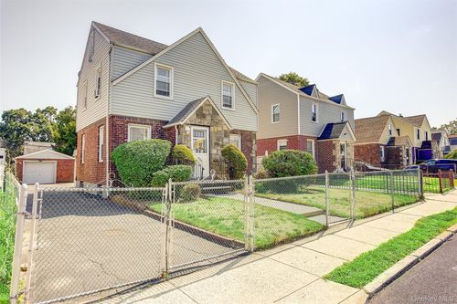 223-42 114th Avenue, New York, NY, 11411 | Card Image