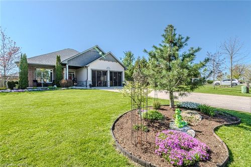 85 Front Rd, Port Rowan, ON, N0E1M0 | Card Image