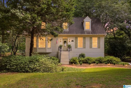 3583 Great Oak Ln, BIRMINGHAM, AL, 35223-1662 | Card Image