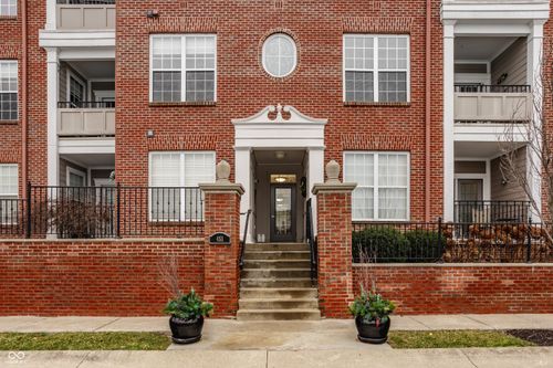 apt-1c-451 American Way N, Carmel, IN, 46032-7588 | Card Image