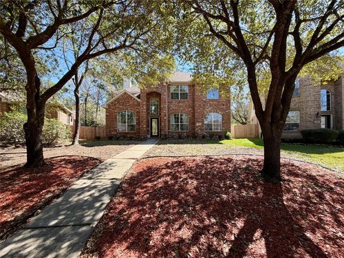 15 Powers Bend Way, The Woodlands, TX, 77382-5029 | Card Image