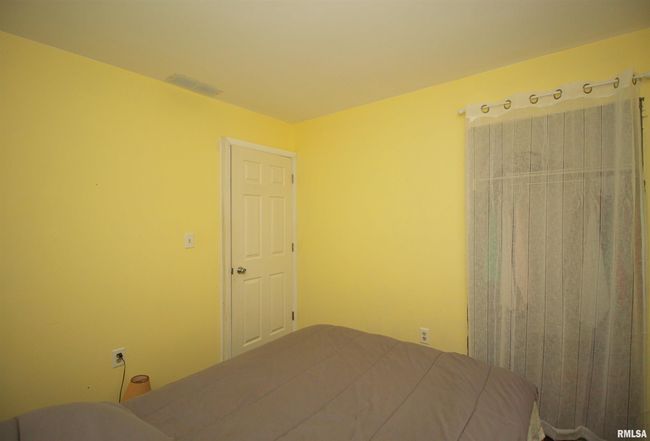 822 E 3 Rd Ave, House other with 2 bedrooms, 1 bathrooms and null parking in Milan IL | Image 24