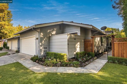 131 Shoshone Ct, Danville, CA, 94526-5550 | Card Image