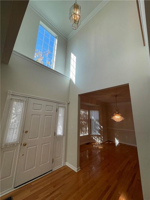 966 Huntington Dr, Fishkill, NY, 12524-4926 | Card Image