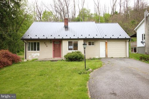 609 Harvard St, LEWISTOWN, PA, 17044-1636 | Card Image