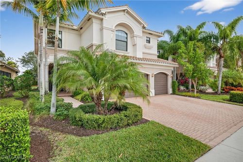 13852 Luna Dr, NAPLES, FL, 34109-0572 | Card Image