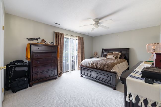 124 - 560 Yale Ave, Condo with 3 bedrooms, 3 bathrooms and 3 parking in Meriden CT | Image 8